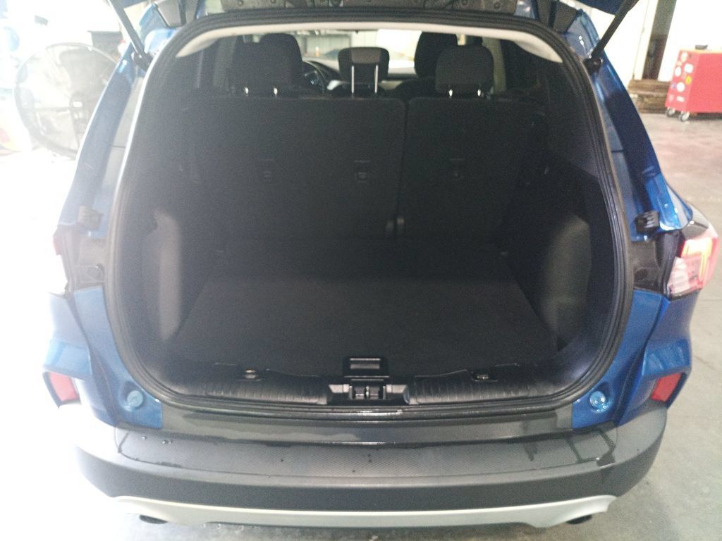 Used 2022 Ford Escape SE AWD/4WD image 11