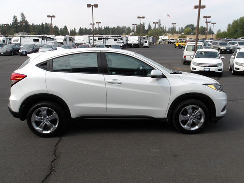 Used 2022 Honda HR-V LX image 6