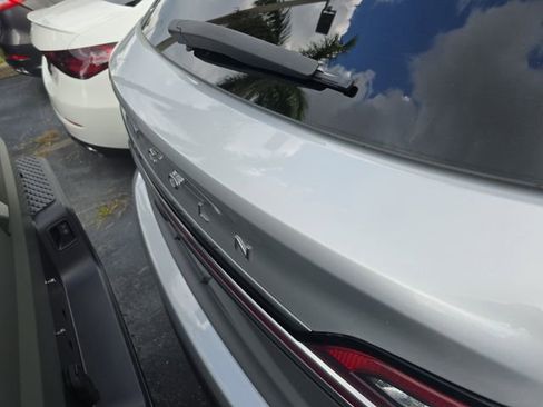 Used 2019 Lincoln Nautilus FWD image 6