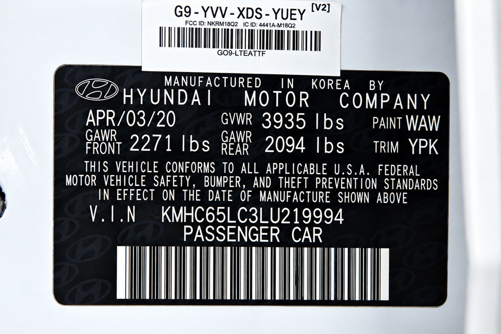 Used 2020 Hyundai Ioniq Blue FWD image 30