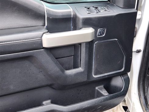 Used 2018 Ford F150 Lariat w/ Equipment Group 502A Luxury image 14