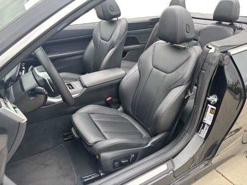 Certified 2025 BMW 430i Convertible image 21