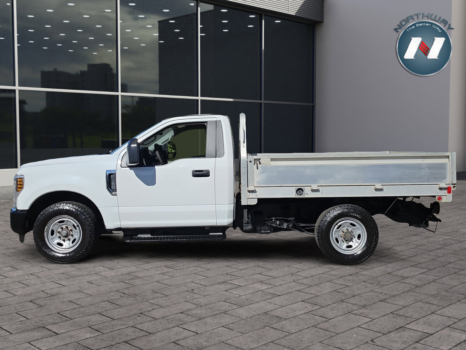 Used 2019 Ford F250 XL RWD image 2