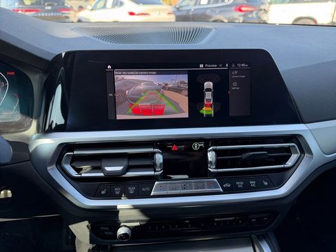 Used 2023 BMW 430i Coupe w/ M Sport Package image 21