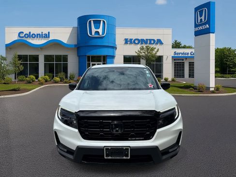 Used 2025 Honda Ridgeline Black Edition image 10