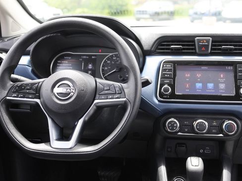 Used 2025 Nissan Versa SV FWD image 23