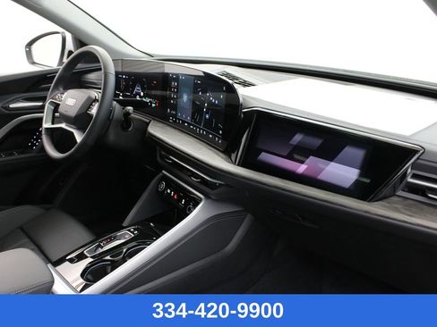 New 2025 Audi Q5 Prestige image 24