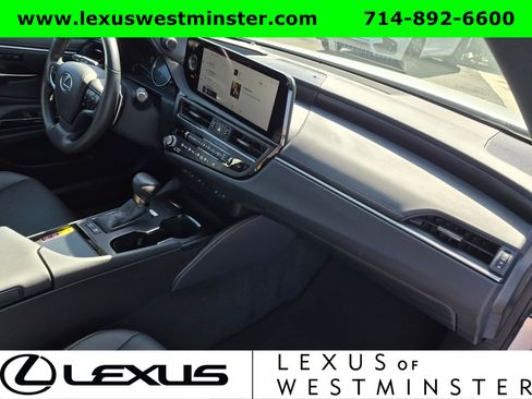 Used 2025 Lexus ES 300h w/ Premium Package FWD image 5