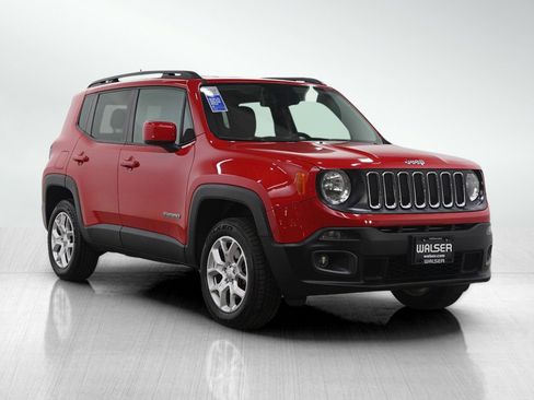 Used 2016 Jeep Renegade Latitude image 7