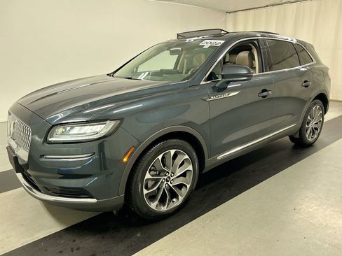 Used 2022 Lincoln Nautilus Reserve w/ Luxury Package image 5