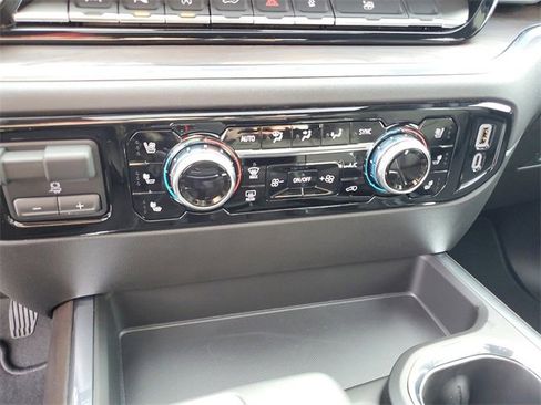 New 2024 GMC Sierra 1500 SLT w/ SLT Premium Plus Package image 27