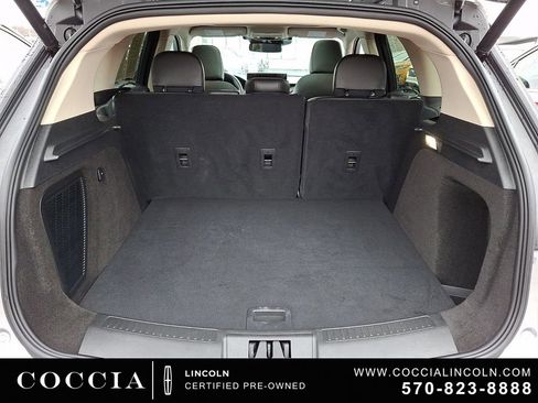 Certified 2024 Lincoln Corsair Grand Touring AWD/4WD image 29