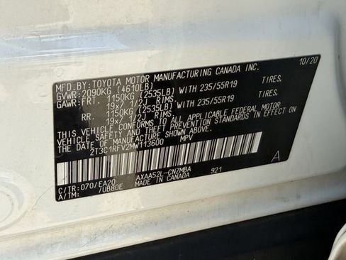 Used 2021 Toyota RAV4 XLE Premium FWD image 28