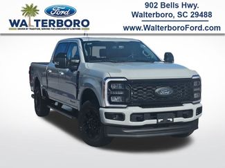 New 2026 Ford F250 Lariat w/ Black Appearance Package 360° Tour