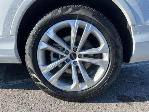 Used 2025 Audi Q7 3.0T Premium Plus image 15