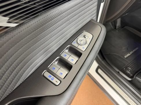 Used 2024 Hyundai Palisade Calligraphy AWD/4WD image 18