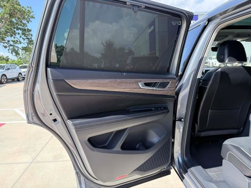 Used 2024 Volkswagen Atlas SEL Premium R-Line AWD/4WD image 14