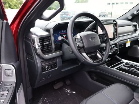 New 2026 Ford F350 Platinum w/ FX4 Off-Road Package AWD/4WD image 4