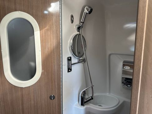 Used 2016 Mercedes-Benz Sprinter 3500 image 49