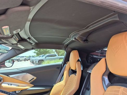 Used 2024 Chevrolet Corvette Stingray Preferred Cpe w/ Z51 Performance Package RWD image 31