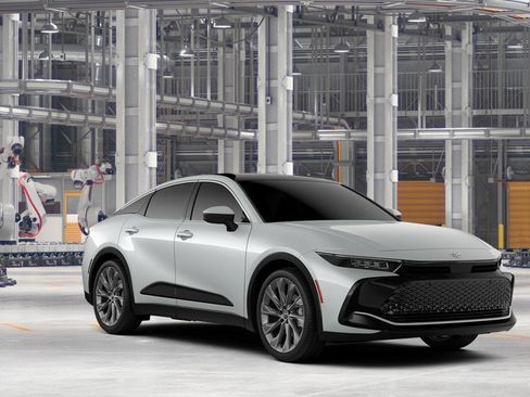 New 2026 Toyota Crown AWD/4WD image 17