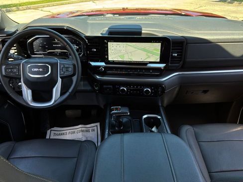 Used 2023 GMC Sierra 1500 SLT w/ SLT Premium Plus Package AWD/4WD image 28