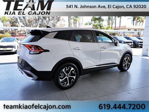 Certified 2024 Kia Sportage EX FWD image 8