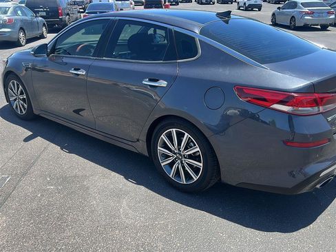 Used 2019 Kia Optima EX w/ EX Premium Package FWD image 2