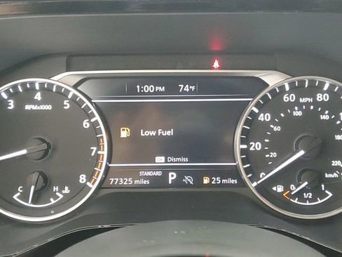 Used 2022 Nissan Pathfinder SV FWD image 25