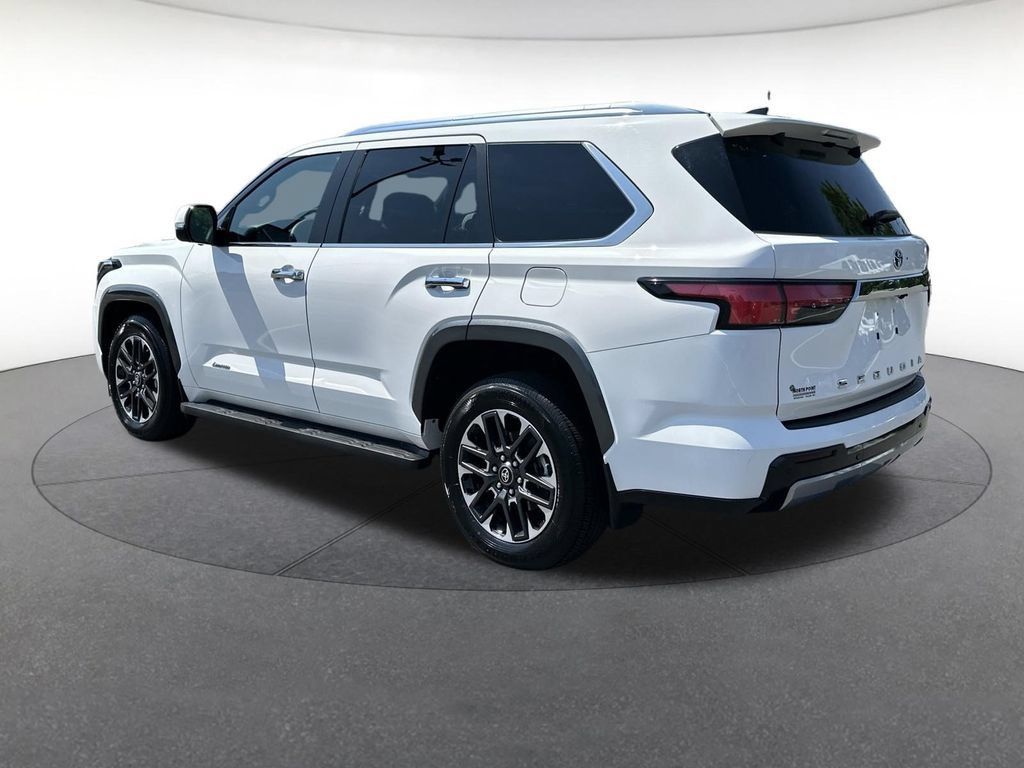 Used 2026 Toyota Sequoia Limited AWD/4WD image 3