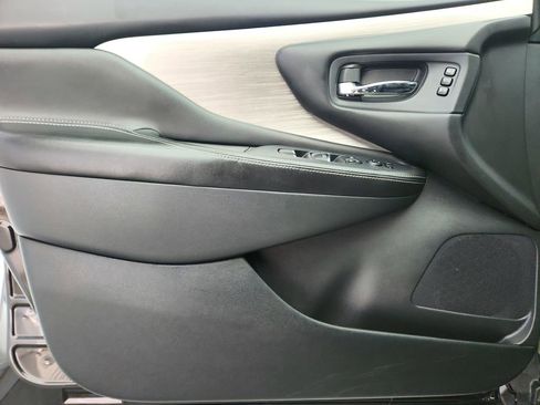Used 2018 Nissan Murano Platinum AWD/4WD image 26