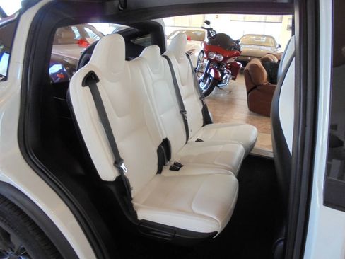 Used 2018 Tesla Model X P100D AWD/4WD image 12