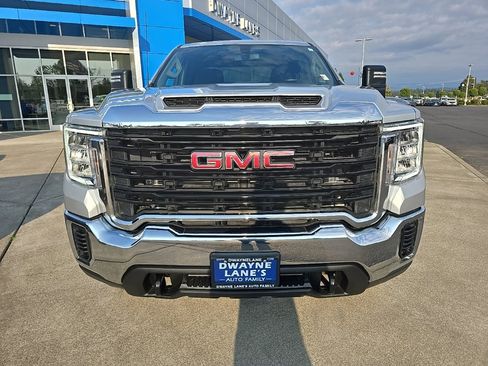 Used 2022 GMC Sierra 3500 Pro w/ Convenience Package image 9