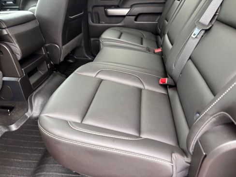 Used 2018 Chevrolet Silverado 1500 LT w/ All Star Edition AWD/4WD image 23