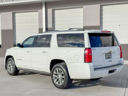 Used 2020 Chevrolet Suburban Premier w/ Max Trailering Package AWD/4WD image 5
