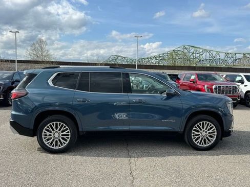 Used 2026 GMC Acadia Denali w/ Super Cruise Package FWD image 6