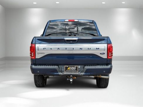 Used 2015 Ford F150 Platinum w/ Equipment Group 701A Luxury AWD/4WD image 8