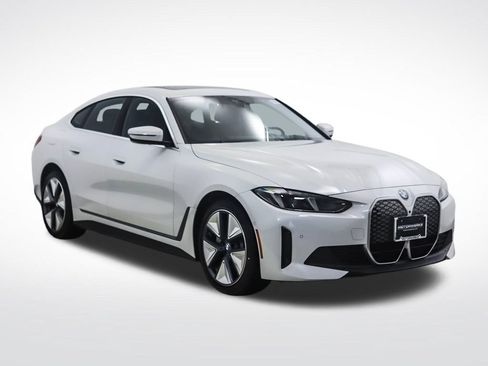 Used 2026 BMW i4 xDrive40i w/ Parking Assistance Package AWD/4WD image 7