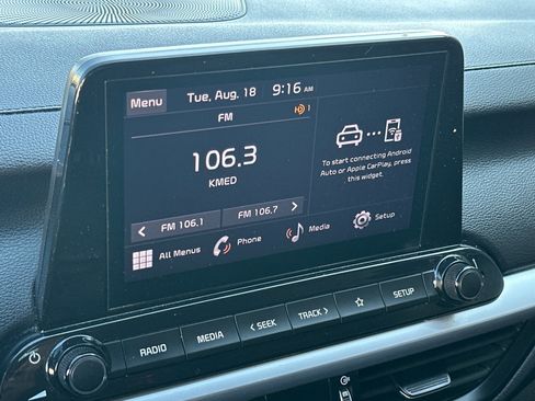Used 2023 Kia Forte LXS w/ LXS Technology Package FWD image 18