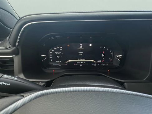 Used 2023 GMC Yukon Denali Ultimate image 19