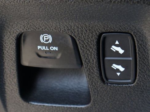 Used 2021 RAM 1500 Rebel w/ Rebel Level 1 Equipment Group AWD/4WD image 15