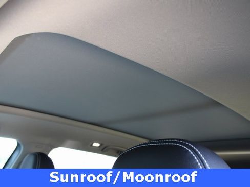 New 2026 Volkswagen Atlas SE image 5