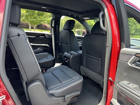 New 2025 GMC Acadia Denali w/ Super Cruise Package image 47