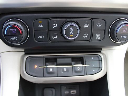Used 2022 GMC Acadia Denali w/ Denali Ultimate Package AWD/4WD image 14