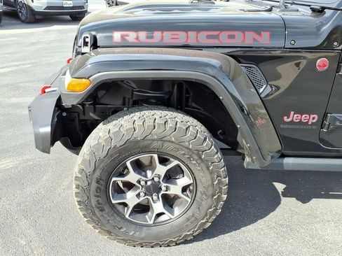 Used 2023 Jeep Wrangler Unlimited Rubicon w/ Cold Weather Group image 13