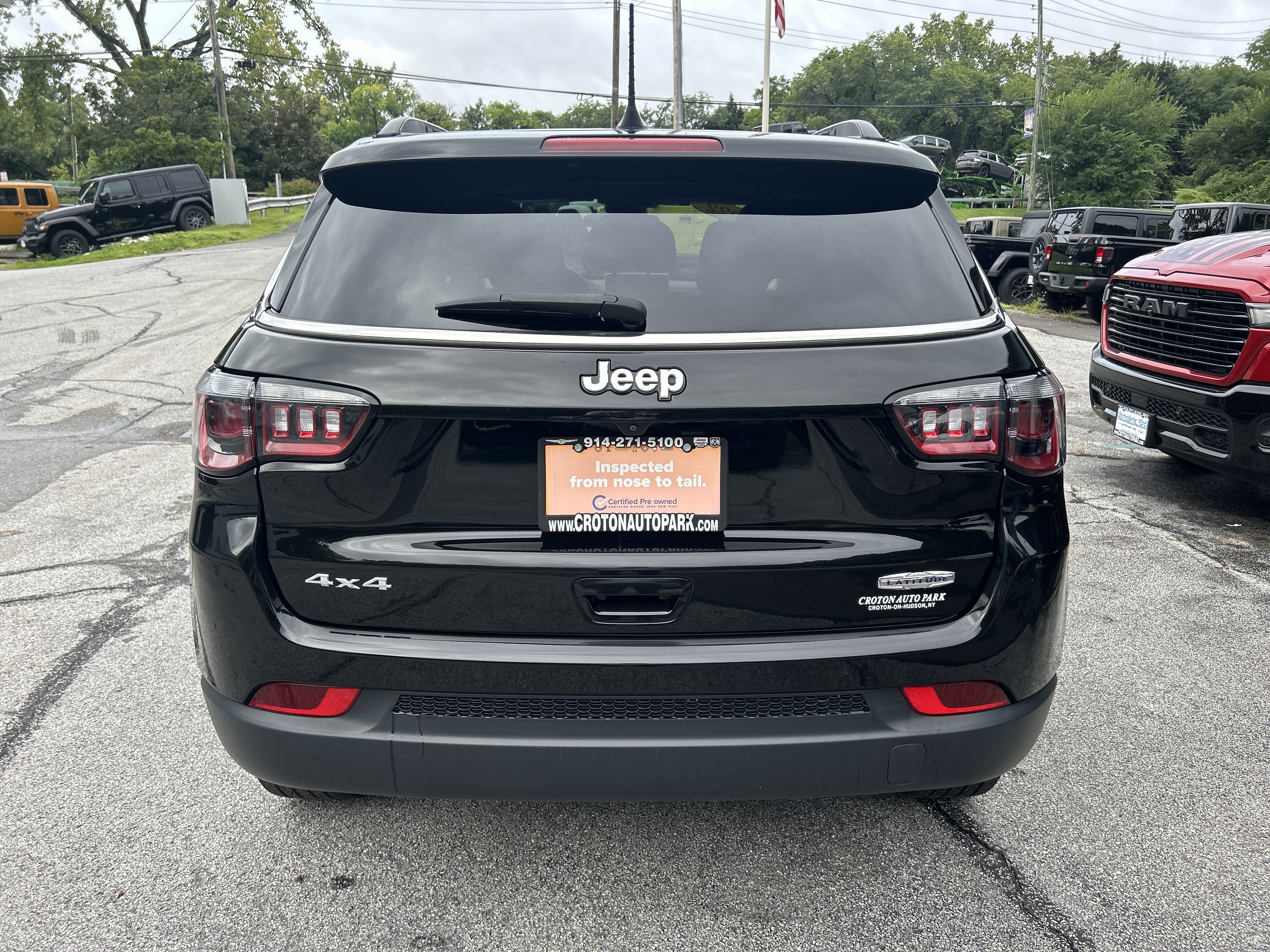 Certified 2022 Jeep Compass Latitude w/ Sun and Sound Group AWD/4WD image 6