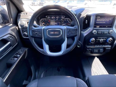 Used 2020 GMC Sierra 1500 SLE w/ SLE Value Package image 7