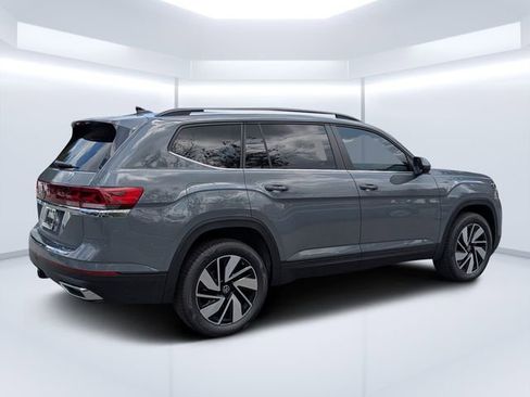 New 2026 Volkswagen Atlas SEL image 3
