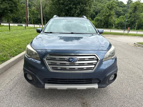 Used 2015 Subaru Outback 2.5i Limited AWD/4WD image 2