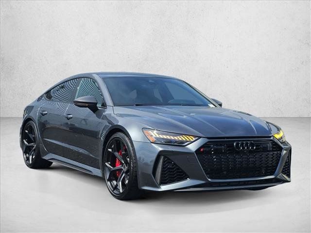 Used 2025 Audi RS 7 Performance AWD/4WD image 3
